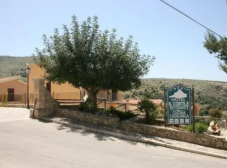 Hotel Il Cortile
