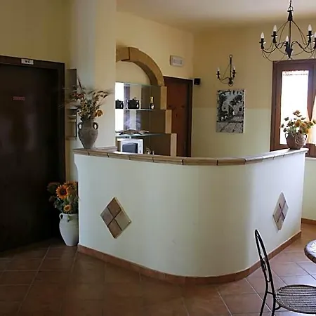 Il Cortile 3* קוסטונאצ'י