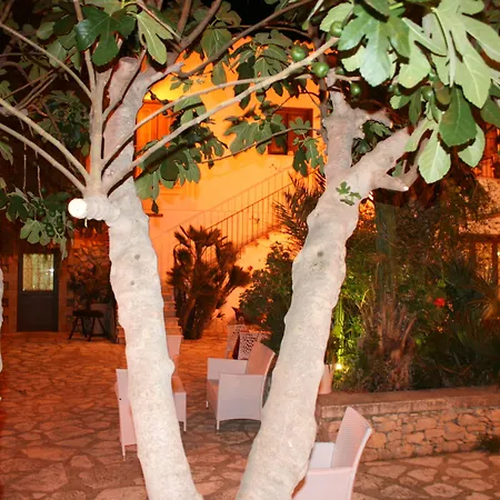 Il Cortile 3* Custonaci