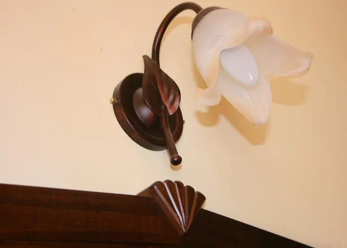 Il Cortile فندق كوستوناتشي