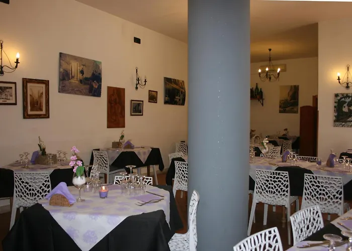 Il Cortile فندق كوستوناتشي
