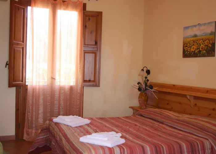 فندق Il Cortile كوستوناتشي